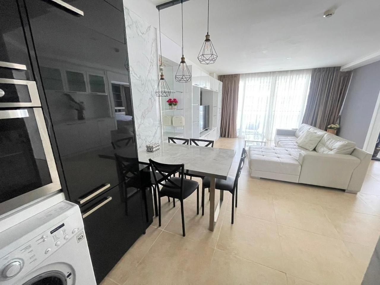 2 Bedrooms Near Pattaya Beach Dış mekan fotoğraf